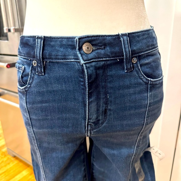 NWT American Eagle Festival Flare Jeans - Picture 8 of 10